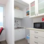 Suzi 게스트하우스 3*