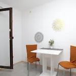 Suzi Casa de hóspedes