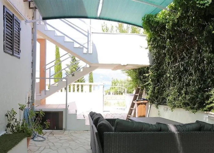 Guest house Suzi Slatine